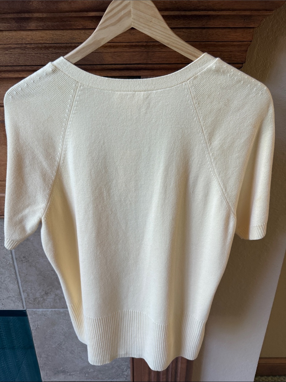 LOFT Pale Yellow V-Neck Short Sleeve Cardigan - Picture 2 of 6